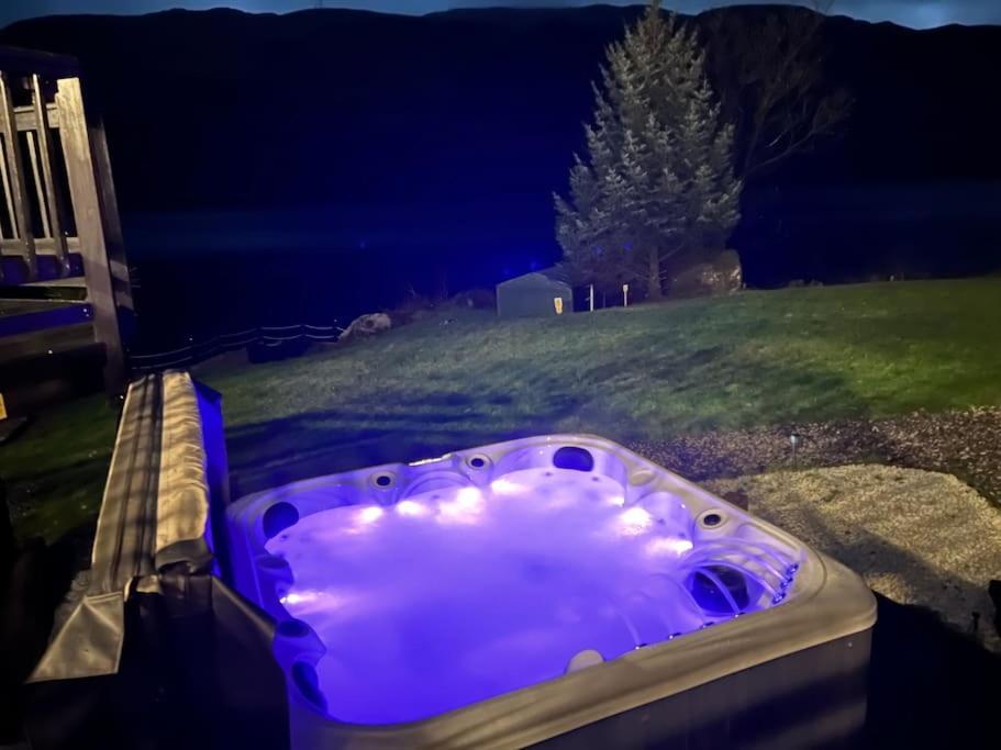 Waterside 3 Bed Cottage, Hot Tub, Sauna, Pvt Beach Arrochar Buitenkant foto